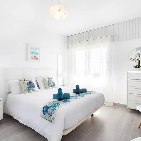 Coastal Dream With Heated Pool *