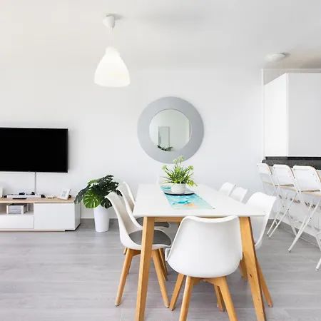 Coastal Dream With Heated Pool Tatil Evi