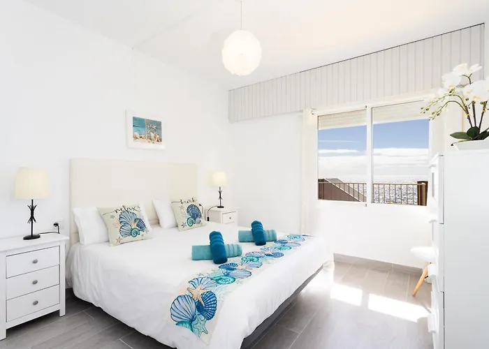 Сasa de vacaciones Coastal Dream With Heated Pool El Escobonal